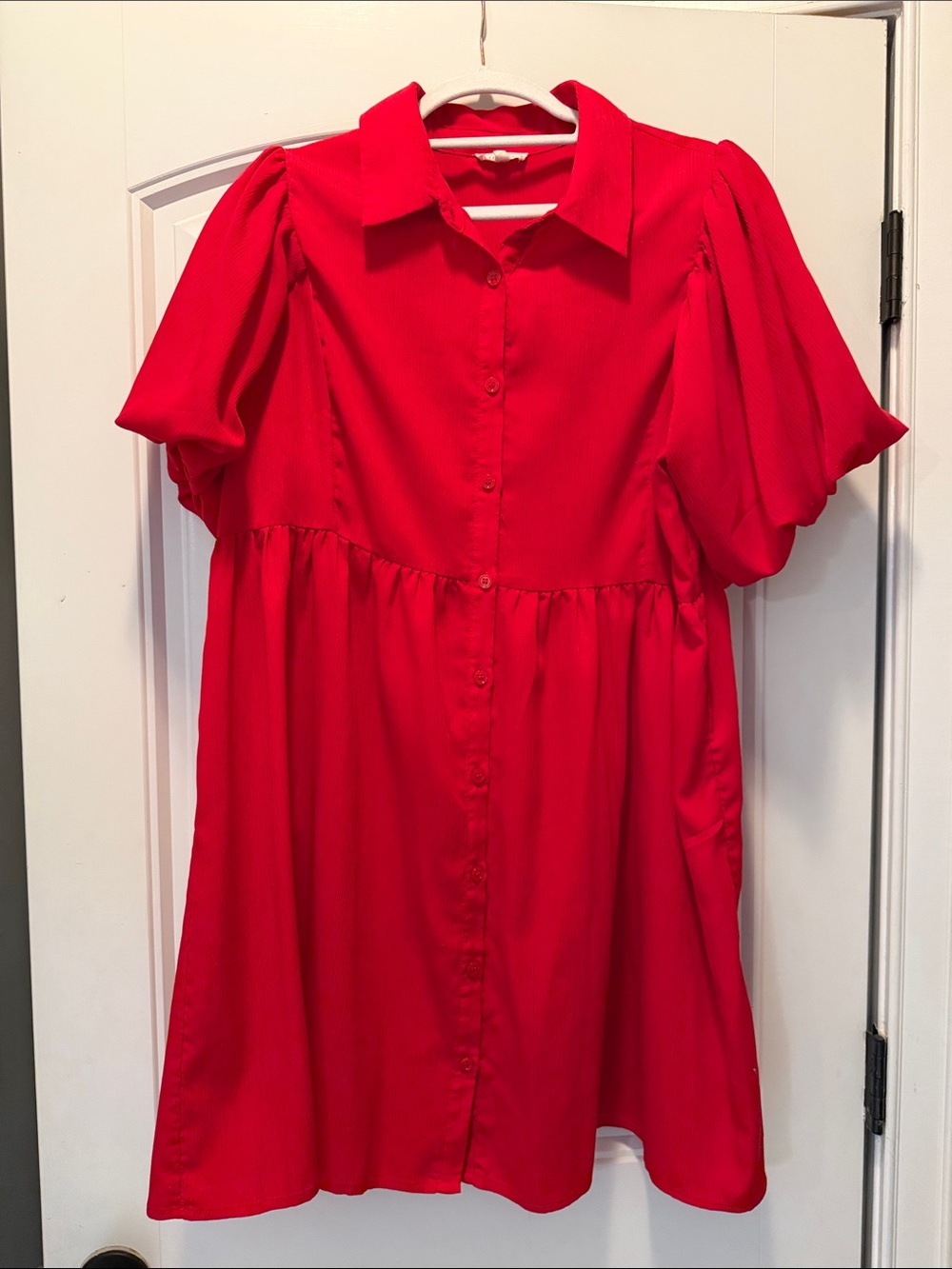 JODIFL Bright Red Button-Front Puff Sleeve Dress